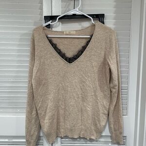 Q2 Beige V-Neck Wool Blend Sweater with Black Lace